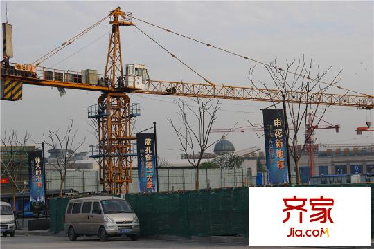 融信藍(lán)孔雀施工現(xiàn)場2014.11