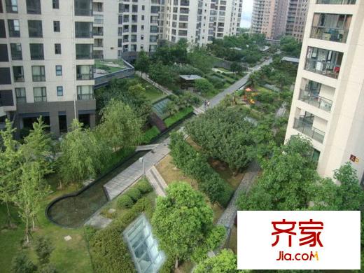 彩虹城外景圖 