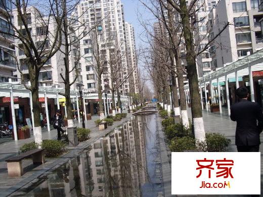 彩虹城外景圖 