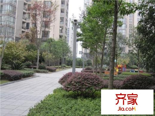 彩虹城外景圖