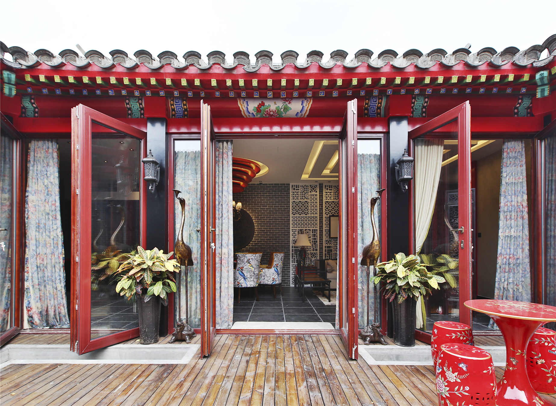 中式风格,三居室装修,20万以上装修,140平米以上装修,门厅,门,红色