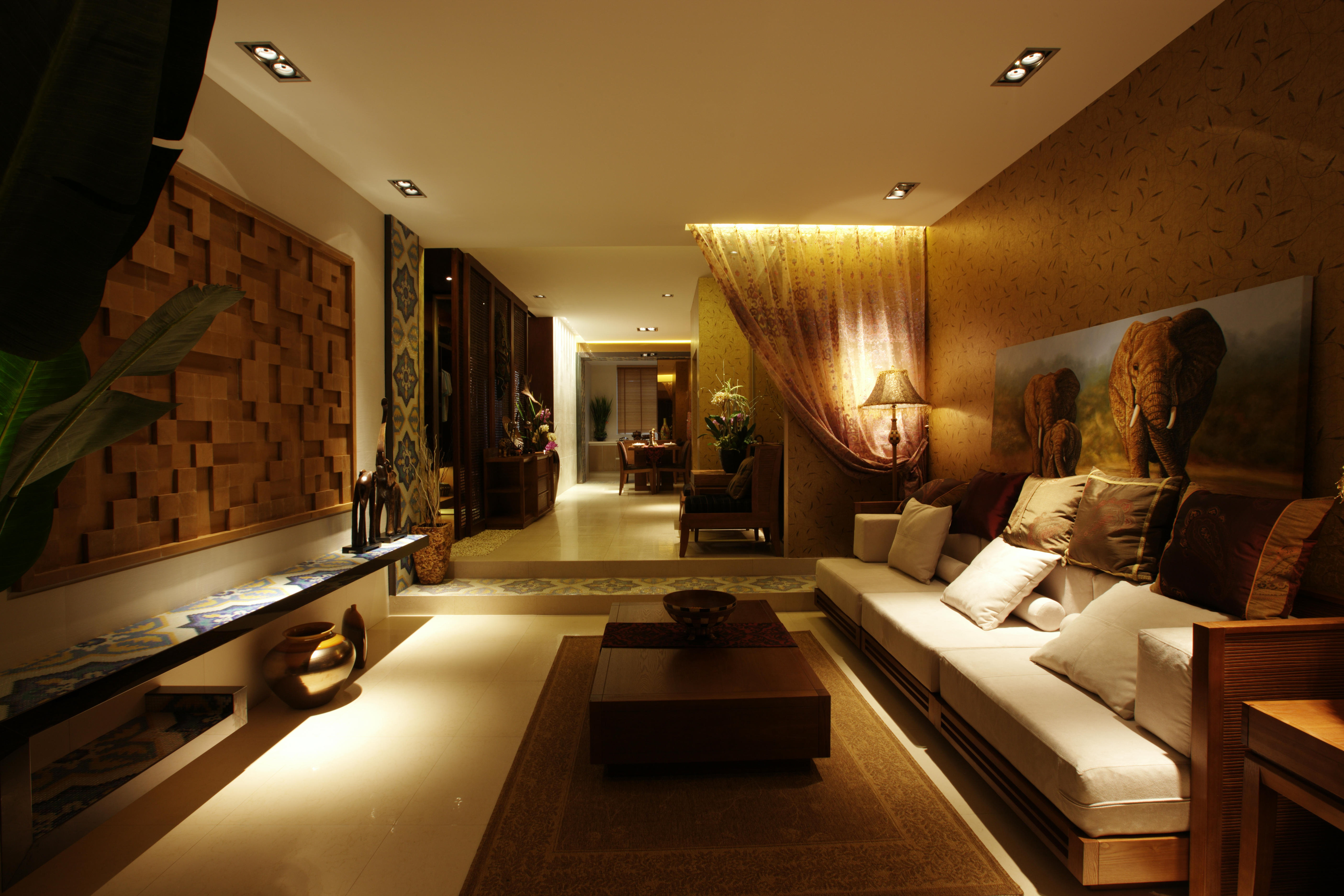 东南亚风格,二居室装修,15-20万装修,100平米装修,客厅,沙发背景墙,暖色调