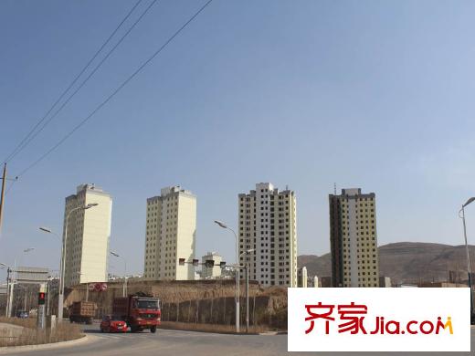 佳盛花園周邊環(huán)境(2013.4.10)