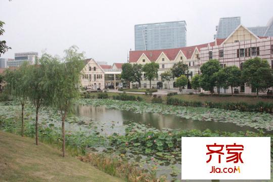 東方小鎮(zhèn)小區(qū)（2015-9-16）