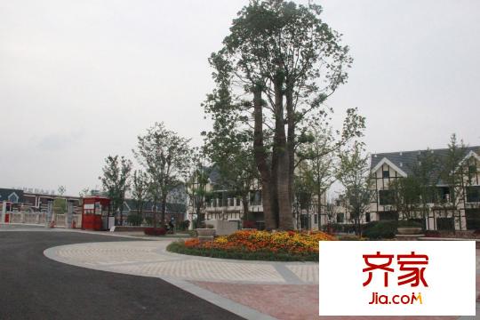 東方小鎮(zhèn)小區(qū)（2015-9-16）