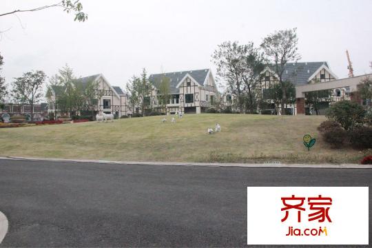 東方小鎮(zhèn)小區(qū)（2015-9-16）