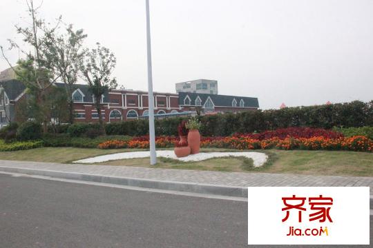 東方小鎮(zhèn)小區(qū)（2015-9-16）