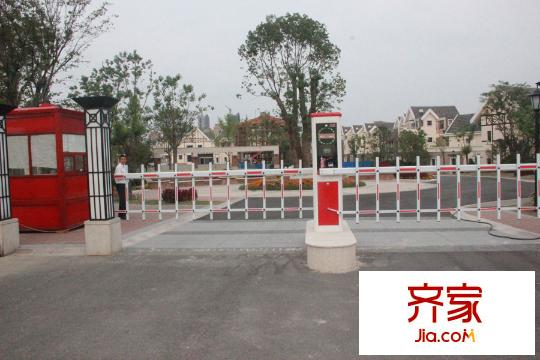 東方小鎮(zhèn)小區(qū)（2015-9-16）