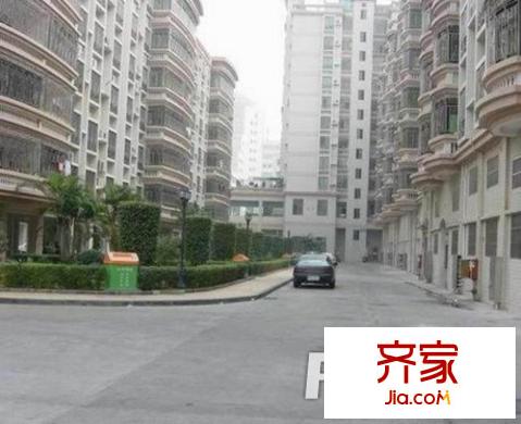 怡景花園外景圖QQ截圖20141013161423