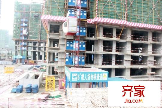 華潤(rùn)中心華潤(rùn)三期施工進(jìn)度實(shí)景(2015-09-07)