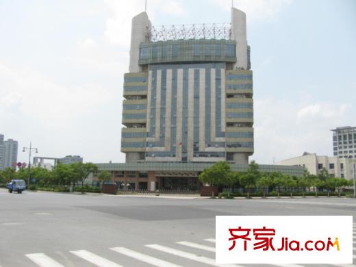 彩云居配套圖向北約200米交通局