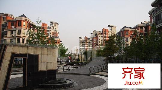 錦繡華庭外景圖QQ截圖20141027165757