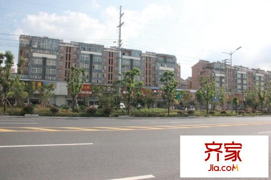 水岸豪庭小區(qū)（2015-9-17）