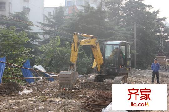 東方不夜城施工進度(2012.11.2)