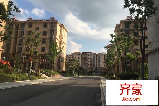 宏盛鳳城麗都小區(qū)(2015-9-8)