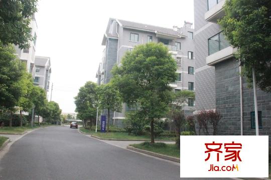 紫荊城小區(qū)（2015-9-17）