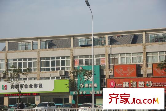 明珠新苑周邊配套商業(yè)街道