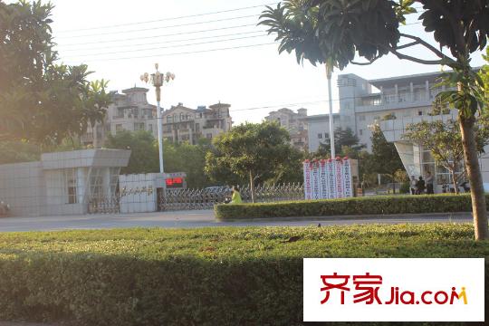 紫星城周邊配套