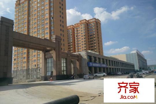 星威園小區(qū)大門（2015.9.14）