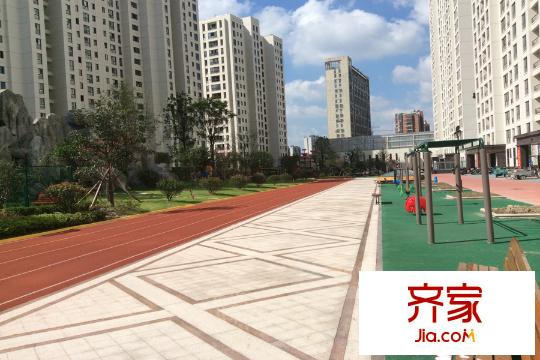 中天清華園小區(qū)（2015.9.9）