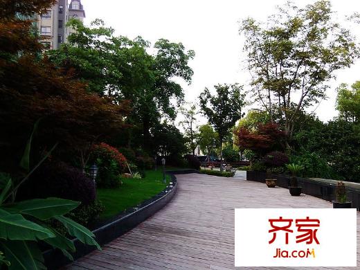 大華錦繡華城小區(qū)景觀（2014.7.10）