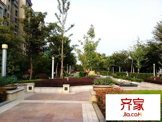 大華錦繡華城小區(qū)景觀（2014.7.10）