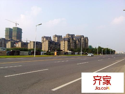 大華錦繡華城小區(qū)外景（2014.7.10）