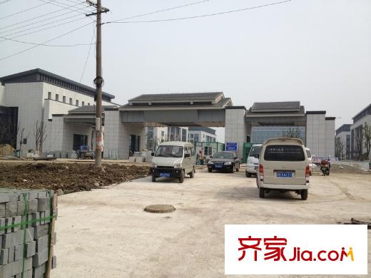 中鐵溪源周邊配套泰州師范學院