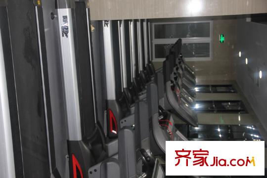 美好易居城健身器材