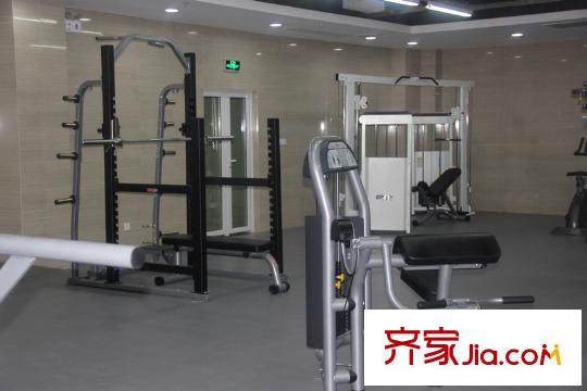 美好易居城健身器材