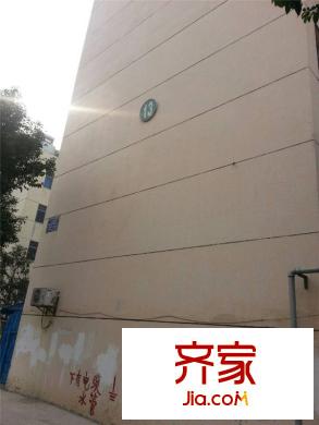 東進(jìn)小區(qū)外景圖 