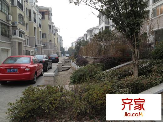 東潤(rùn)第一城外景圖 