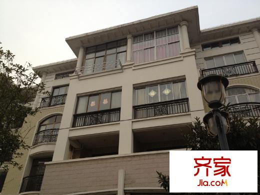 東潤(rùn)第一城