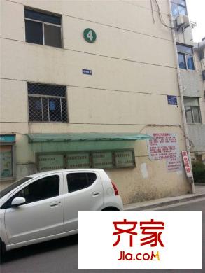 東進(jìn)小區(qū)外景圖 