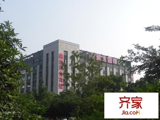 鑫森廣場(chǎng)（2013.5.23）