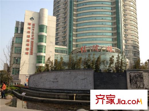 中房盛世華庭項目對面的婦幼保健醫(yī)院