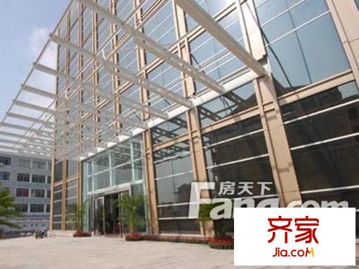 龍威大廈