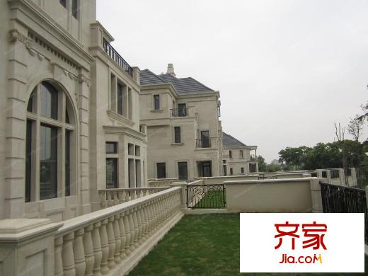 金都?夏宮實(shí)景圖02b7392436829b9346676384389_p7_mk7_wm47