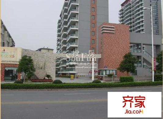 東豪名都實(shí)景圖大門2010-04-04
