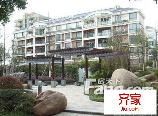 江南春城外景圖5
