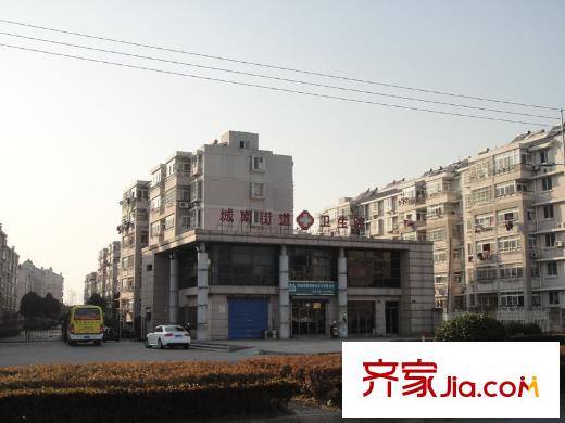 華發(fā)雅苑城南街道衛(wèi)生院（ 西25米處）