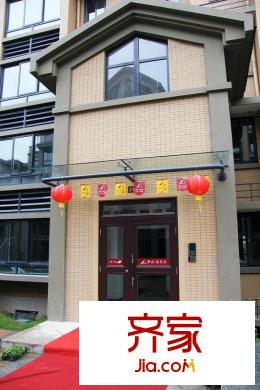 贊成?麗景苑實(shí)景圖（2010-9-28交房現(xiàn)場）