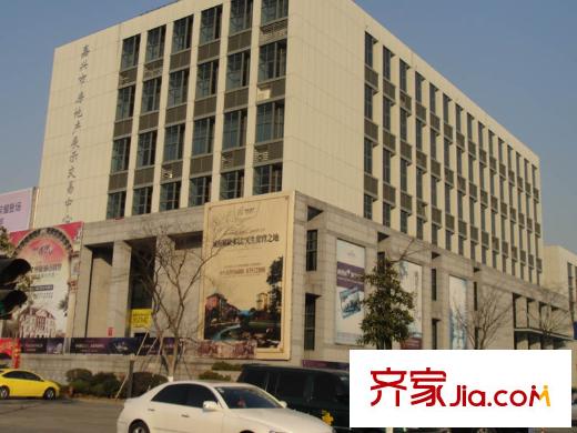 東菱陽(yáng)光樂(lè)園嘉興房地產(chǎn)交易中心（北100米）