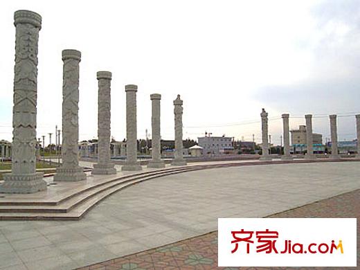 東方潤園新豐文化廣場（東200米處）