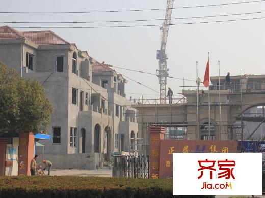 嘉盛龍庭