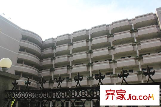 海派秀城周邊配套嘉高實(shí)驗(yàn)中學(xué)
