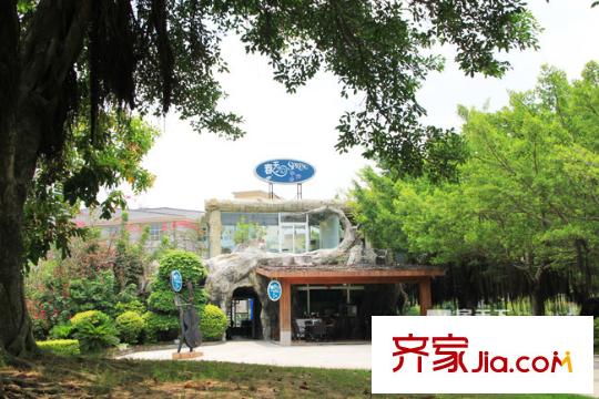 公爵小鎮(zhèn)配套圖湯泉高爾夫酒店