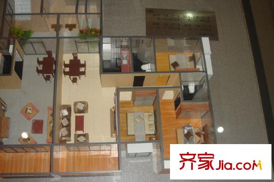 龍富花園戶型圖5棟三房戶型圖 3室2廳2衛(wèi)1廚
