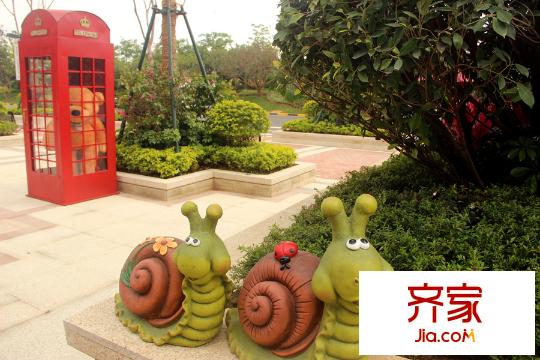 海倫堡?海倫灣小區(qū)園林一角（2015.04.01）