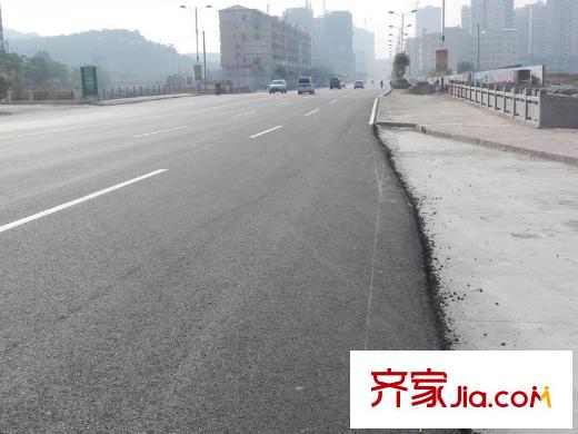 金泰瑞和園周邊的商業(yè)東街